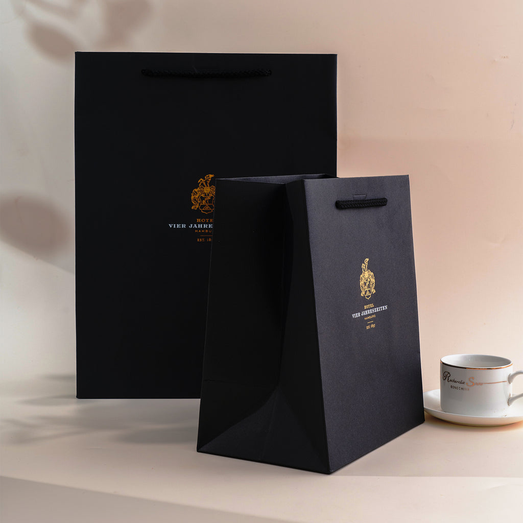 Custom packaging bag with logo